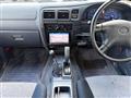 2003 Toyota Hilux