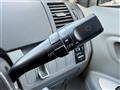 2005 Toyota Voxy