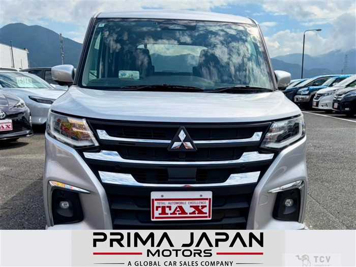 2025 Mitsubishi Delica D2