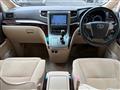 2013 Toyota Alphard