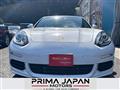 2016 Porsche Panamera
