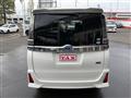2018 Toyota Voxy