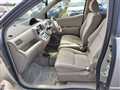 2003 Toyota Raum