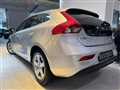 2015 Volvo V40