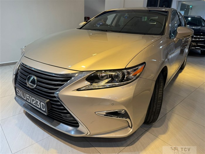 2016 Lexus ES