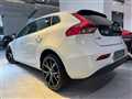 2016 Volvo V40