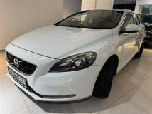 2016 Volvo V40