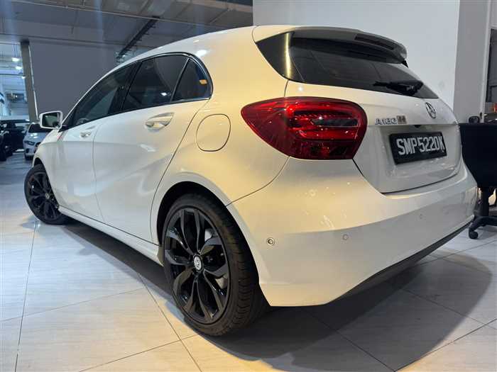 Mercedes-Benz A-Class 2017 photo 3