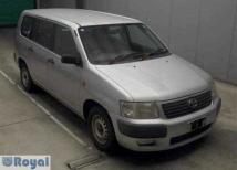 2006 Toyota Succeed Van
