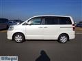 2007 Toyota Noah