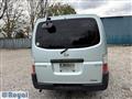 2004 Nissan Caravan Van