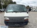 2004 Toyota Hiace Van