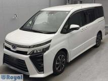 2017 Toyota Voxy