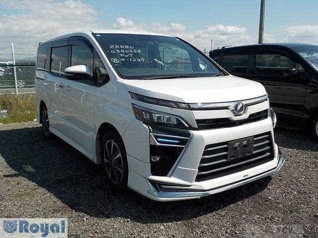 2017 Toyota Voxy
