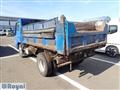 2013 Isuzu Elf Truck