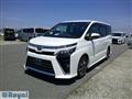 2017 Toyota Voxy