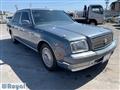 2000 Toyota Century