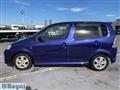2000 Daihatsu YRV