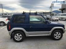 2000 Mitsubishi Pajero Mini