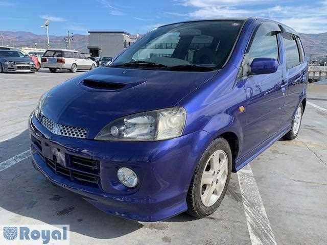 Daihatsu Yrv