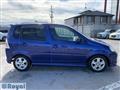 2000 Daihatsu YRV