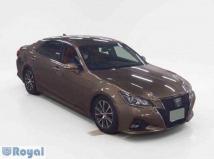 2016 Toyota Crown