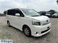 2009 Toyota Voxy