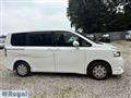 2009 Toyota Voxy