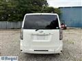 2009 Toyota Voxy