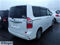 2010 Toyota Noah