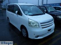 2010 Toyota Noah