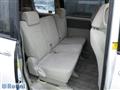 2010 Toyota Noah