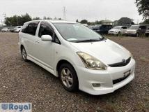2005 Toyota Wish