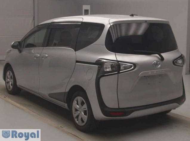 Toyota Sienta 2021 photo 4