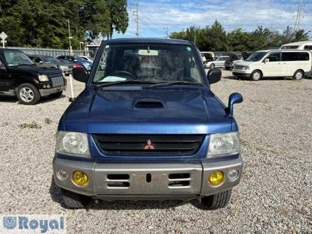 Mitsubishi Pajero Mini 1999 photo 2