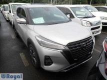 2020 Nissan KIX