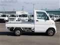2000 Mitsubishi Minicab Truck