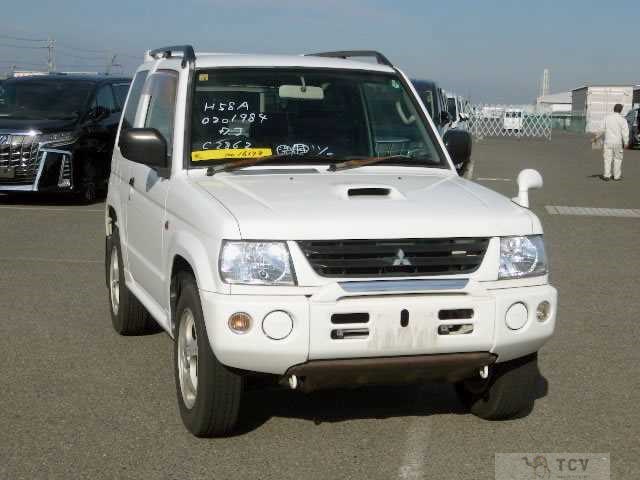 2000 Mitsubishi Pajero Mini