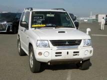 2000 Mitsubishi Pajero Mini