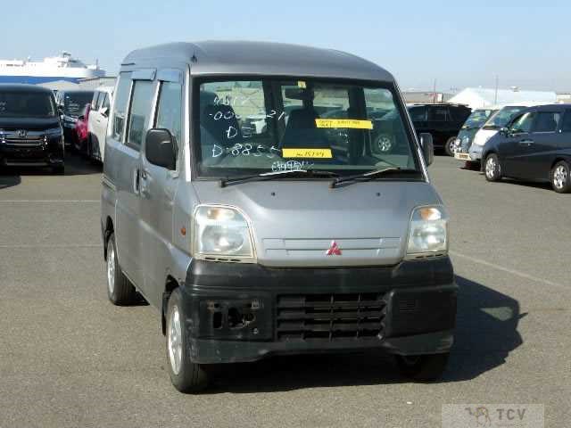 1999 Mitsubishi Minicab Van