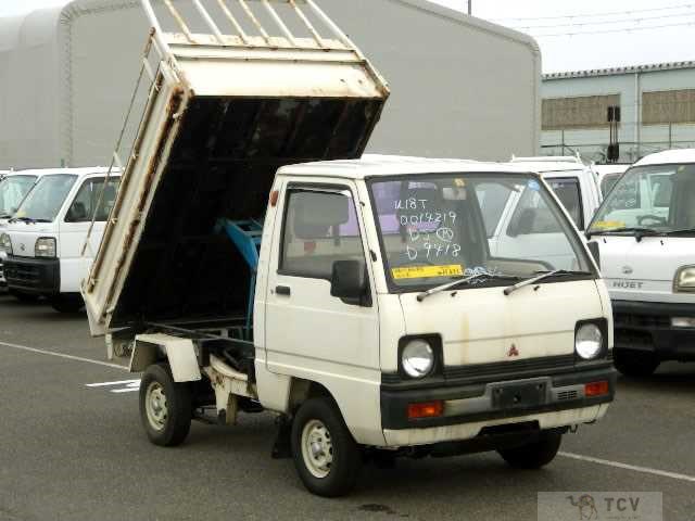 1990 Mitsubishi Minicab Truck