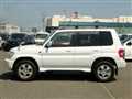 2002 Mitsubishi Pajero iO