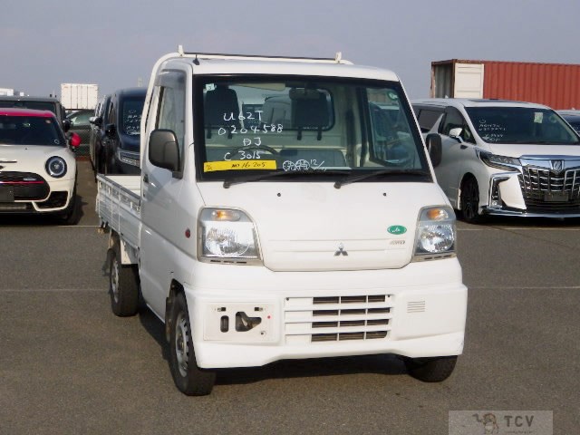 2000 Mitsubishi Minicab Truck