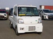2000 Mitsubishi Minicab Truck