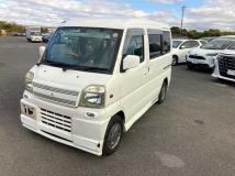 2000 Mitsubishi Town Box