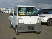 1999 Mitsubishi Minicab Truck