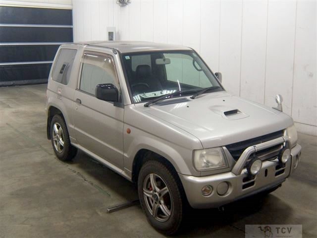 2000 Mitsubishi Pajero Mini