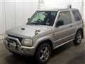 2000 Mitsubishi Pajero Mini