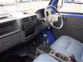 2000 Mitsubishi Minicab Van