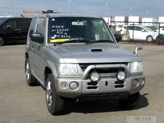 2000 Mitsubishi Pajero Mini